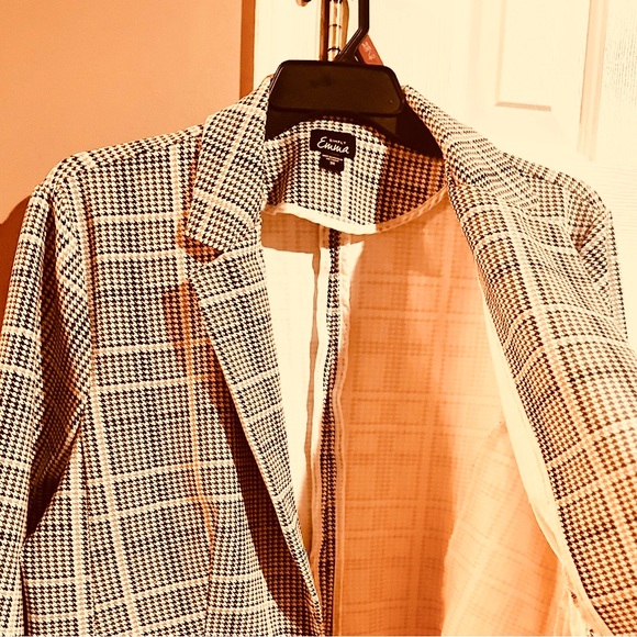 Simply Emma Size 3X Gorgeous Jacket . The Nice and Classy Jacket . - Picture 4 of 7